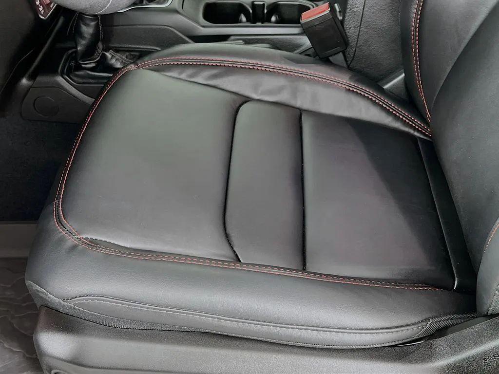 used 2025 Jeep Gladiator car, priced at $50,600