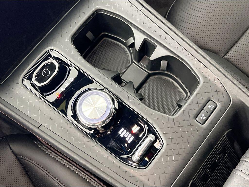 new 2025 Jeep Wagoneer S car, priced at $61,115