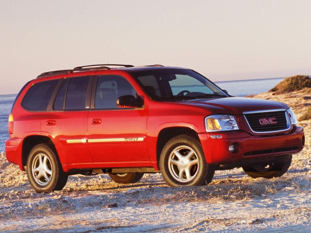 used 2003 GMC Envoy car, priced at $5,500