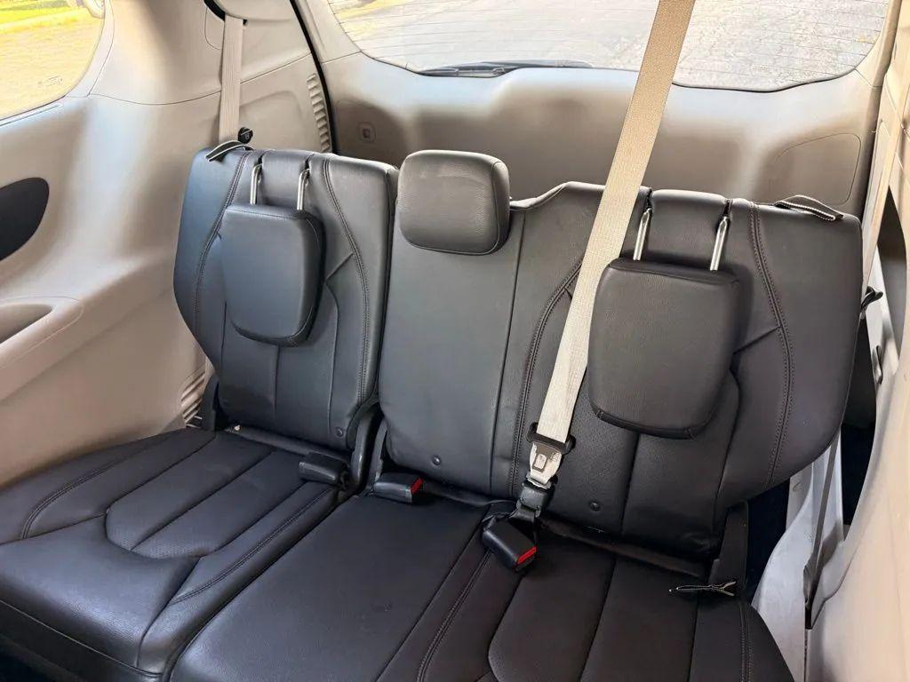 used 2018 Chrysler Pacifica car, priced at $12,500