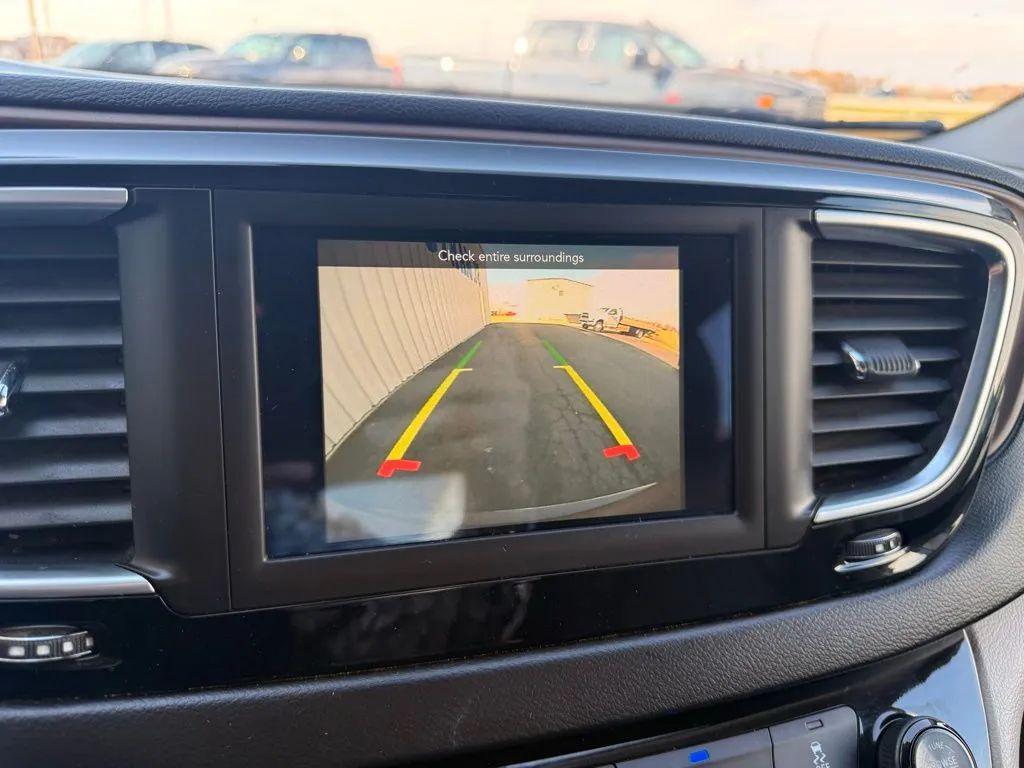 used 2018 Chrysler Pacifica car, priced at $12,500