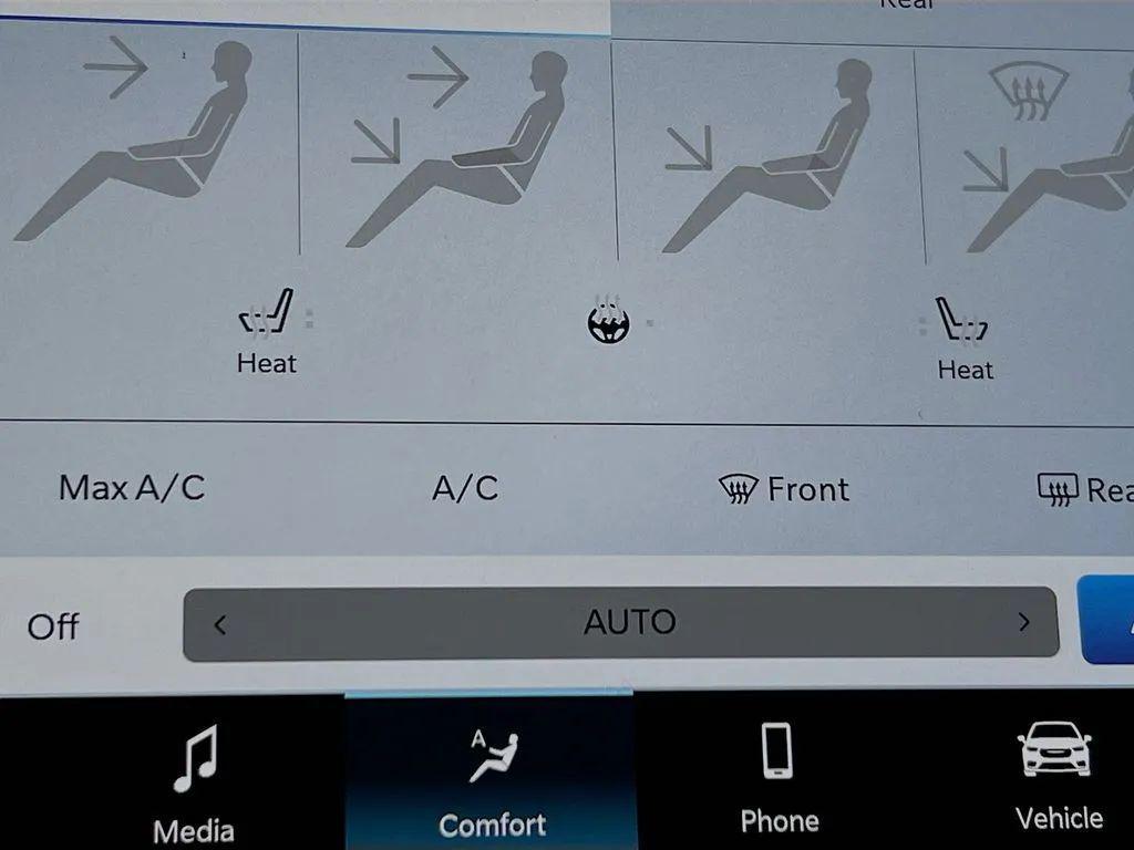 new 2026 Chrysler Pacifica car, priced at $46,360