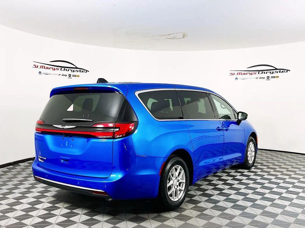 new 2026 Chrysler Pacifica car, priced at $46,360