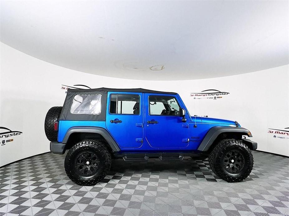 used 2015 Jeep Wrangler Unlimited car, priced at $21,400