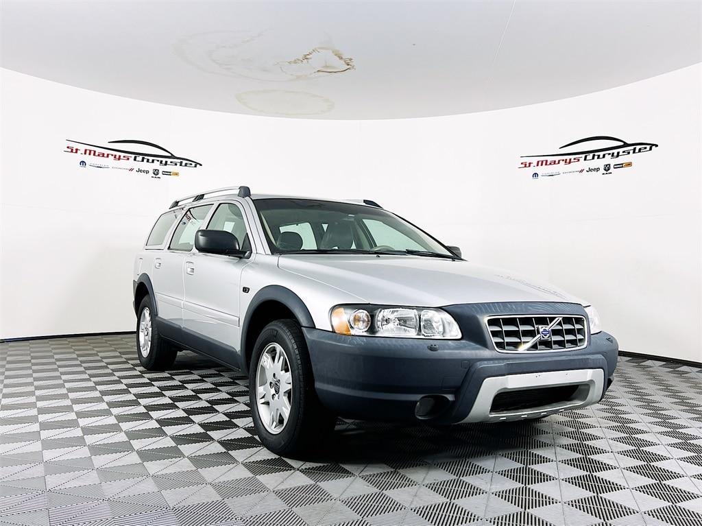 used 2006 Volvo XC70 car, priced at $4,700