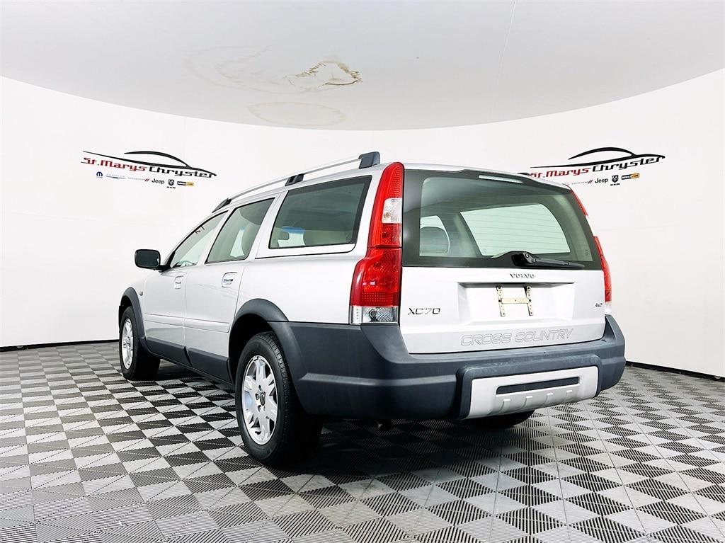 used 2006 Volvo XC70 car, priced at $4,700