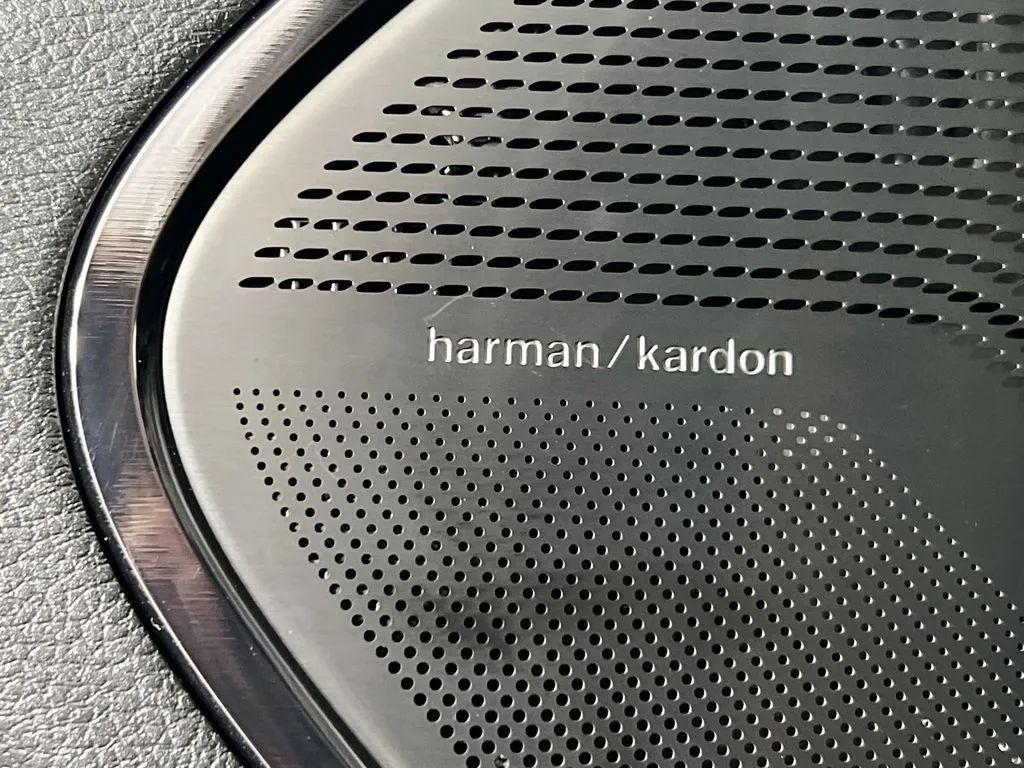 new 2025 Ram 1500 car, priced at $81,380