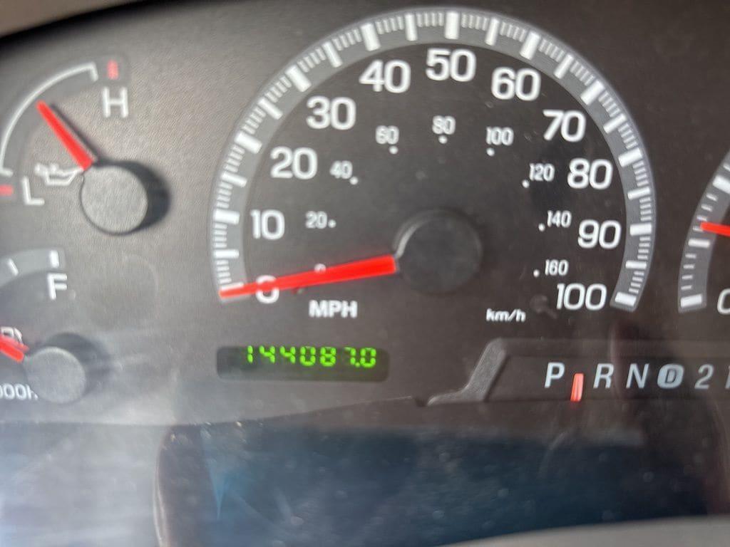used 2001 Ford F-150 car, priced at $8,000