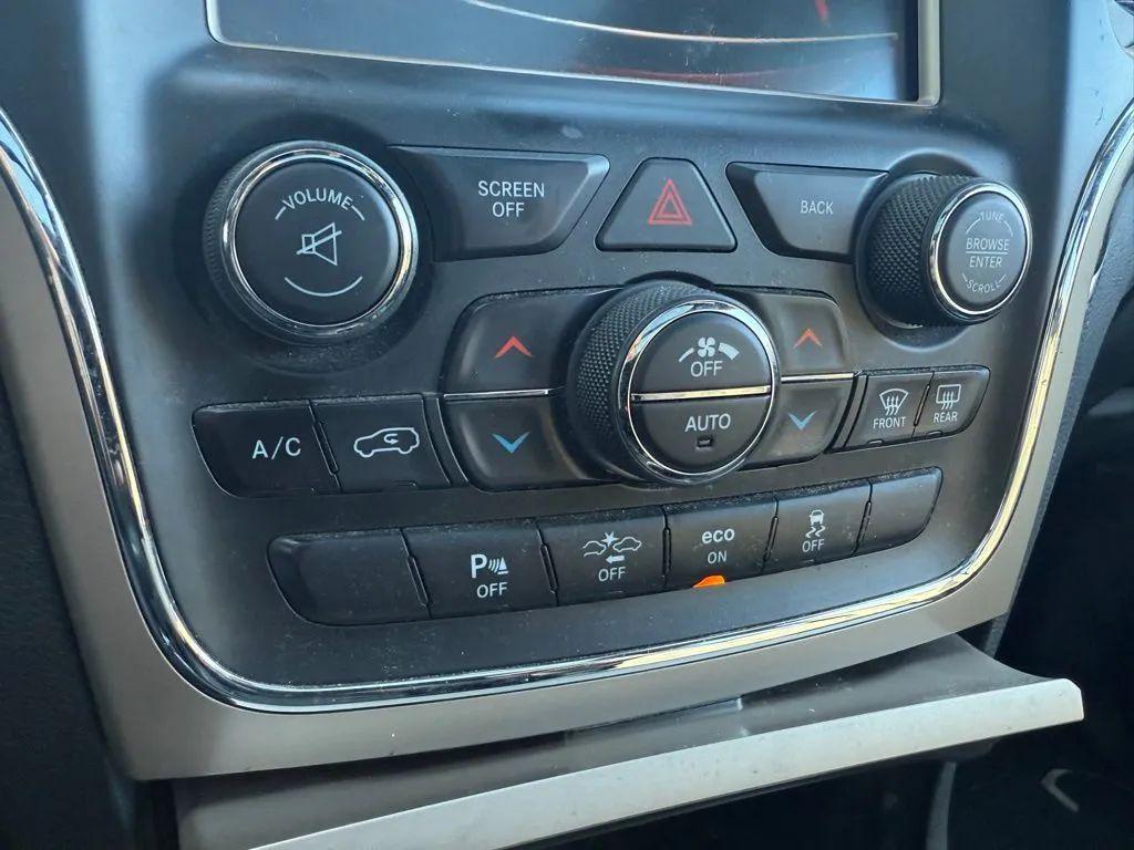 used 2014 Jeep Grand Cherokee car, priced at $14,500