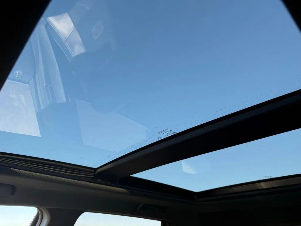 used 2014 Jeep Grand Cherokee car, priced at $14,500