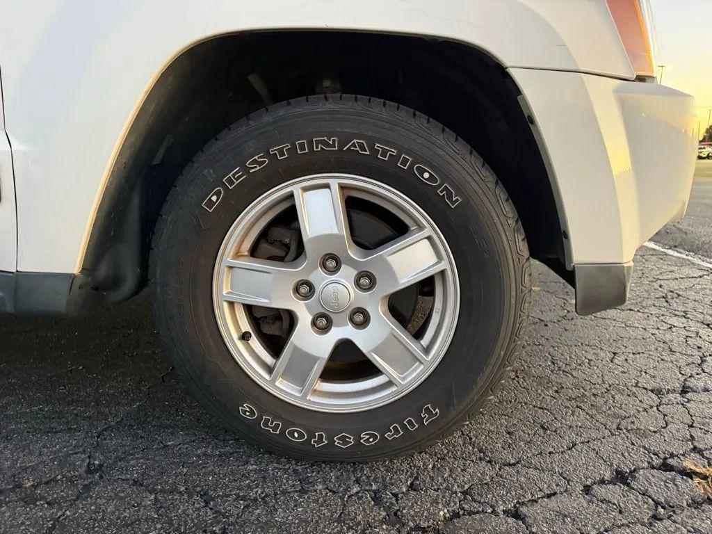 used 2006 Jeep Grand Cherokee car, priced at $8,000