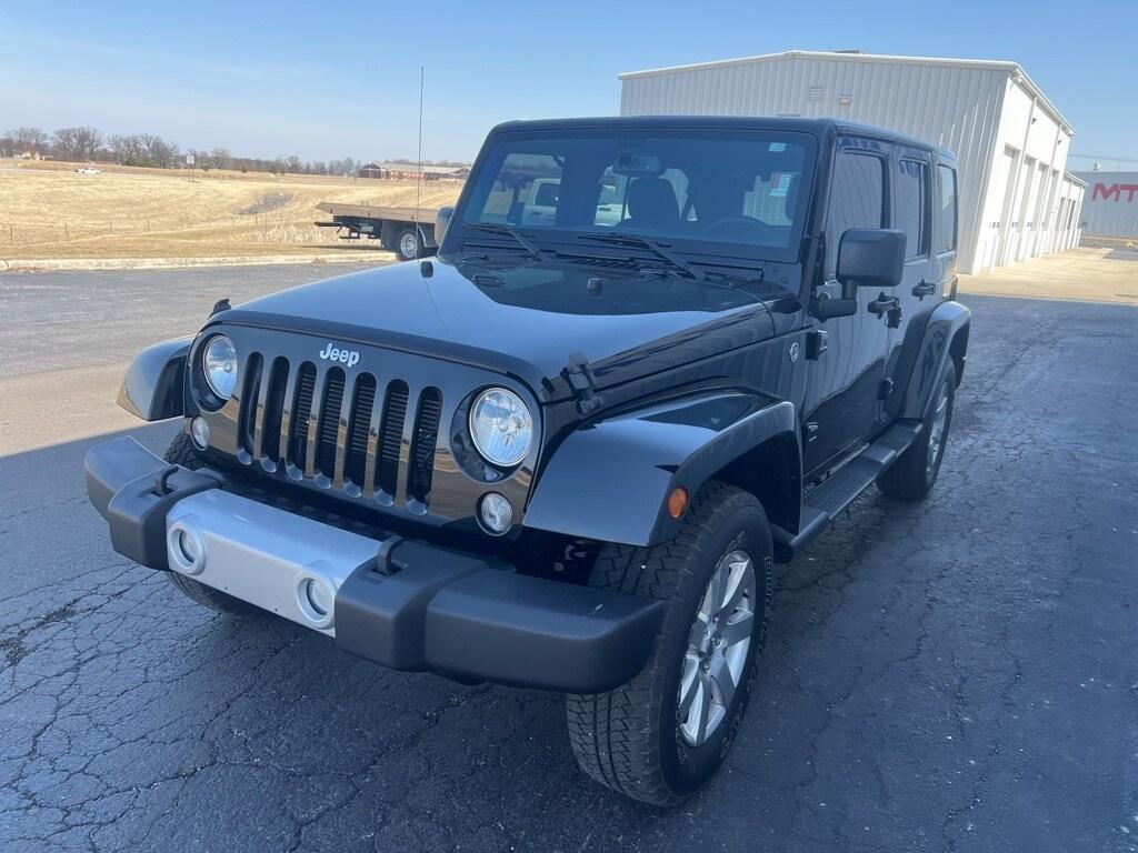 used 2015 Jeep Wrangler Unlimited car, priced at $27,500