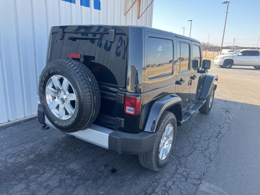 used 2015 Jeep Wrangler Unlimited car, priced at $27,500