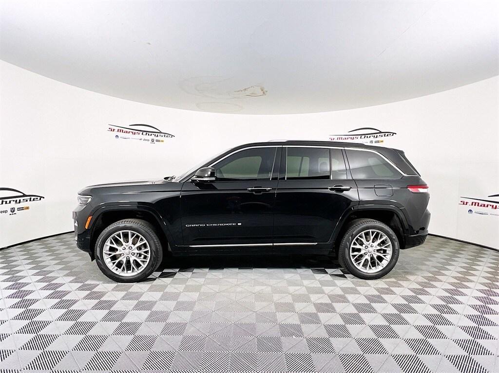 used 2022 Jeep Grand Cherokee car, priced at $46,000