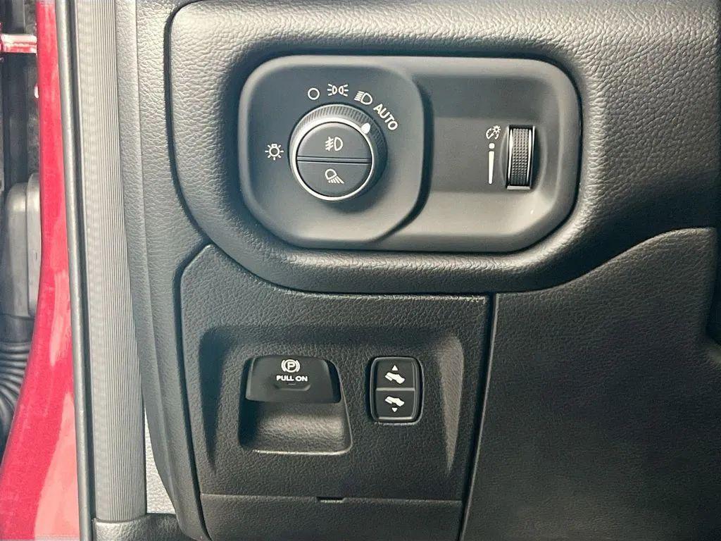 new 2025 Ram 1500 car, priced at $55,785