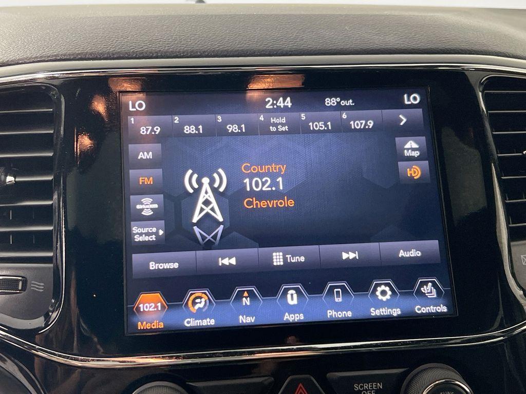 used 2020 Jeep Grand Cherokee car, priced at $25,500