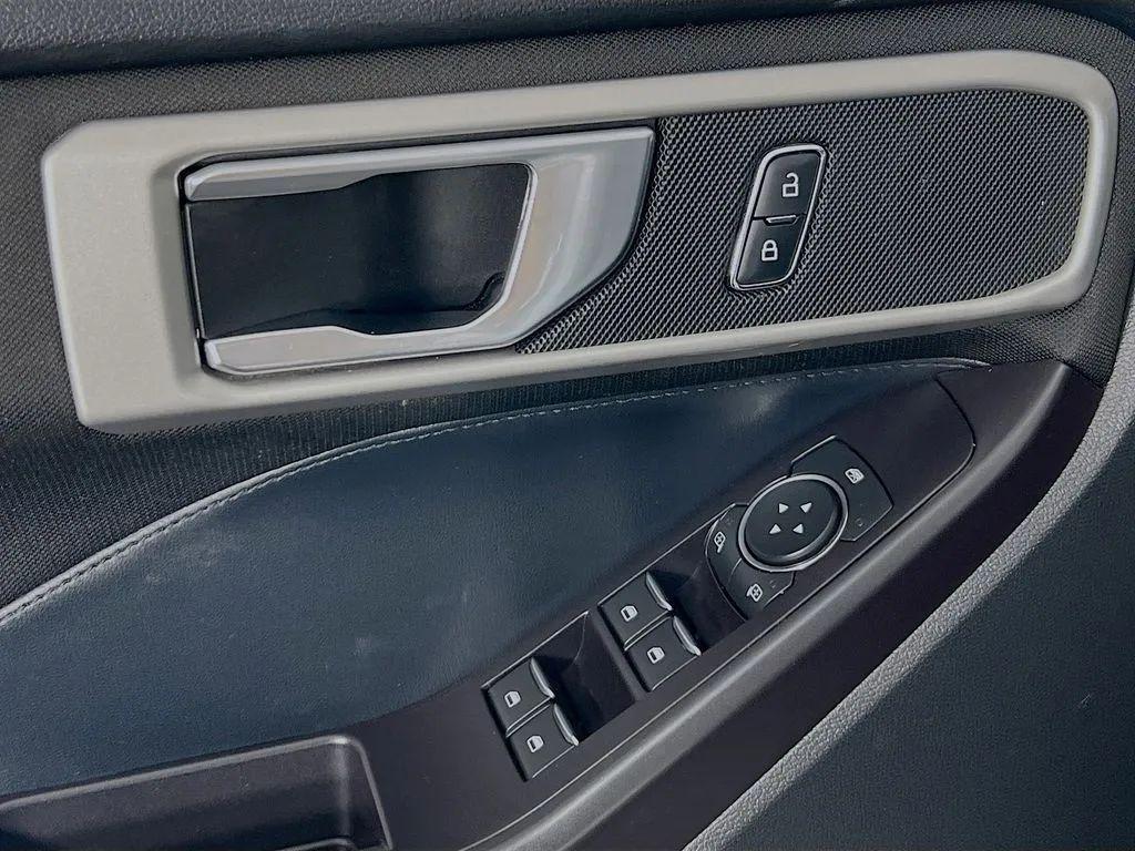 used 2020 Ford Explorer car, priced at $20,000