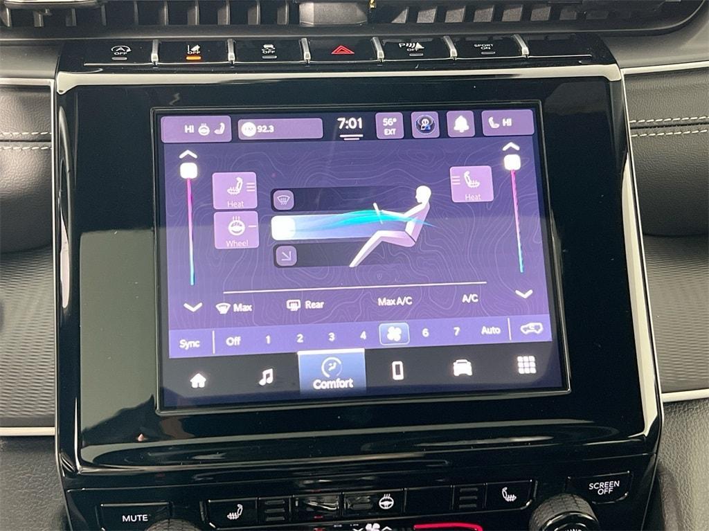 new 2025 Jeep Grand Cherokee car