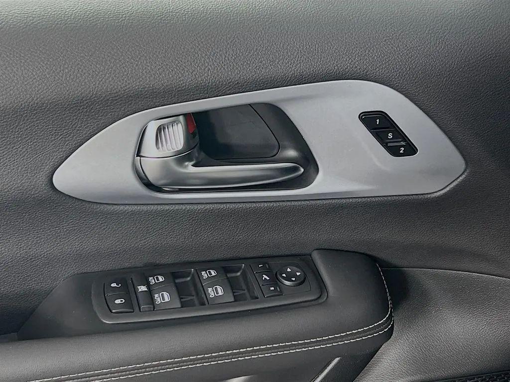 new 2026 Chrysler Pacifica car, priced at $50,480