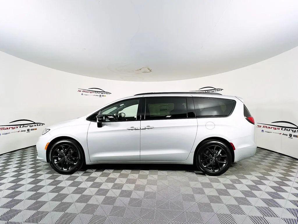 new 2026 Chrysler Pacifica car, priced at $50,480