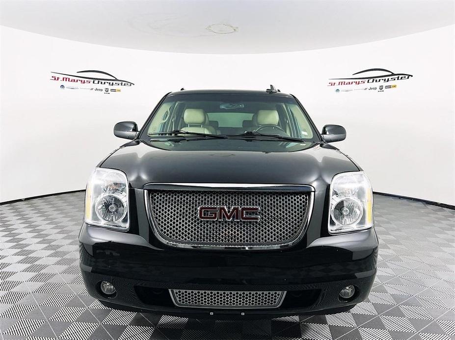 used 2014 GMC Yukon XL car, priced at $19,500