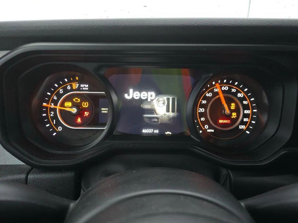 used 2024 Jeep Gladiator car, priced at $34,700