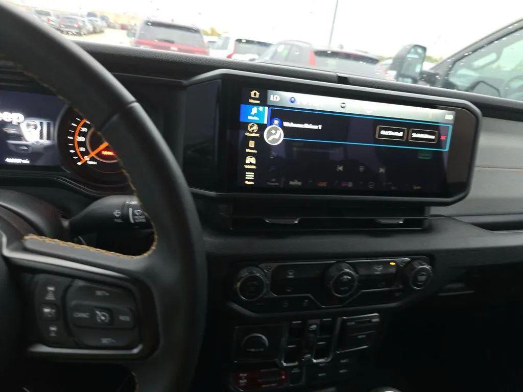 used 2024 Jeep Gladiator car, priced at $34,700