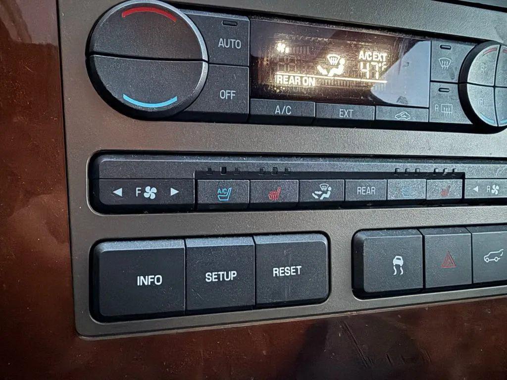 used 2011 Lincoln Navigator car, priced at $12,500