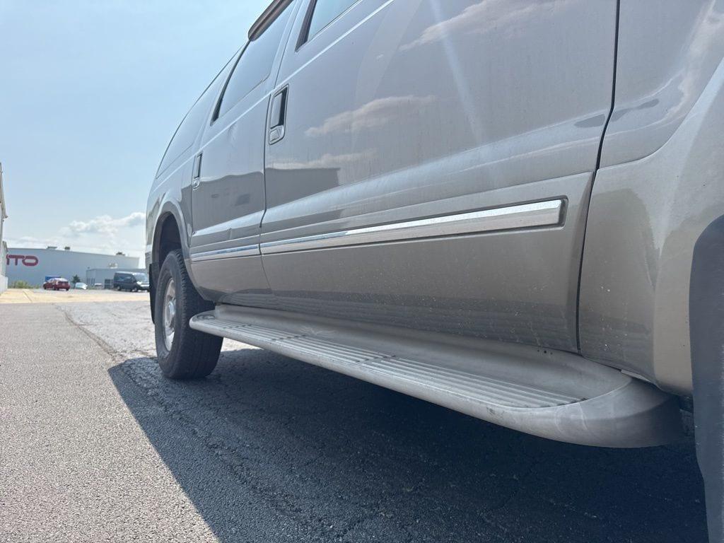 used 2005 Ford Excursion car, priced at $17,000