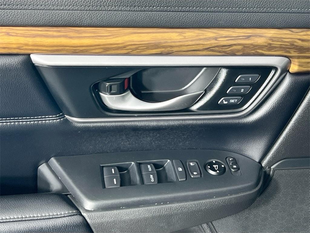 used 2018 Honda CR-V car, priced at $21,000