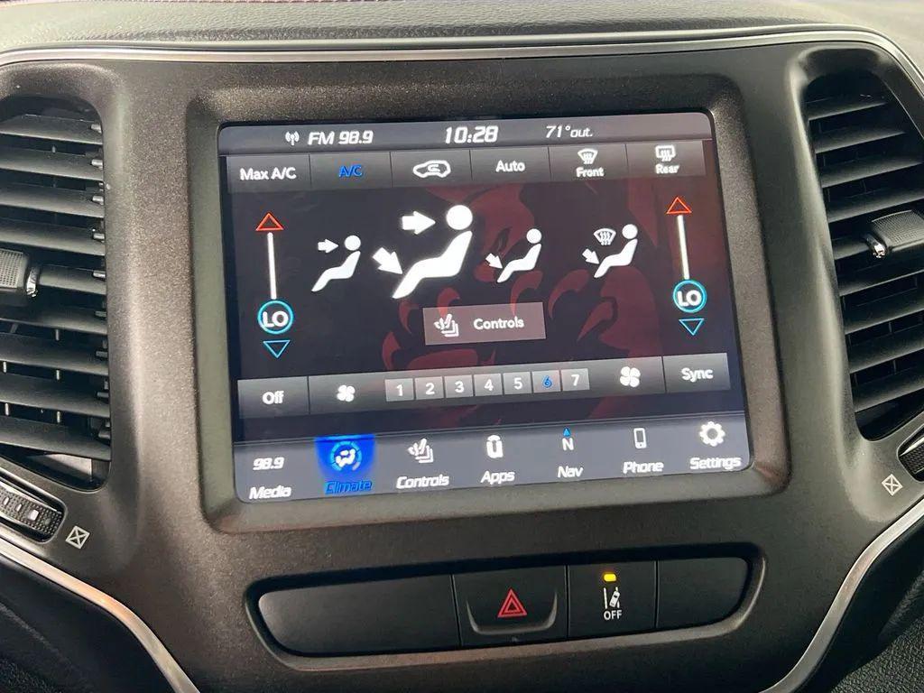 used 2022 Jeep Cherokee car, priced at $24,000