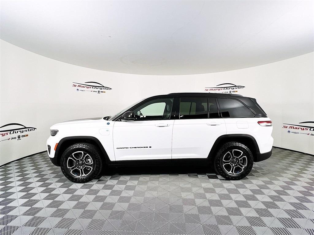 used 2022 Jeep Grand Cherokee 4xe car, priced at $46,000