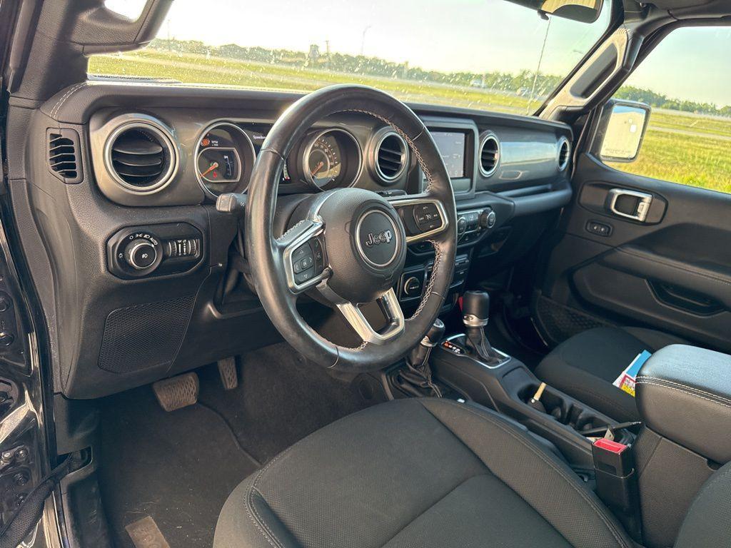 used 2021 Jeep Wrangler Unlimited car, priced at $27,500