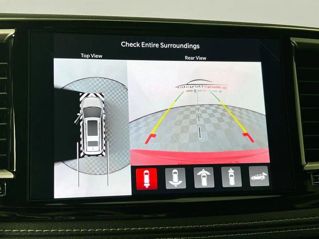 new 2026 Chrysler Pacifica car, priced at $43,776