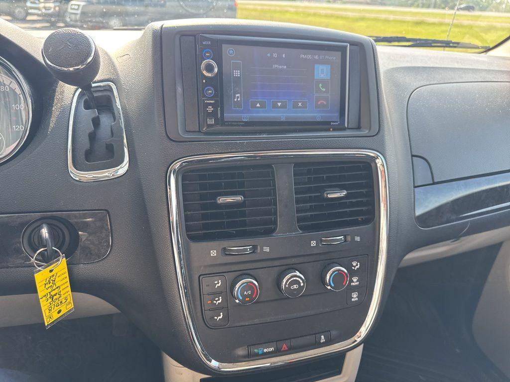 used 2015 Dodge Grand Caravan car, priced at $11,000