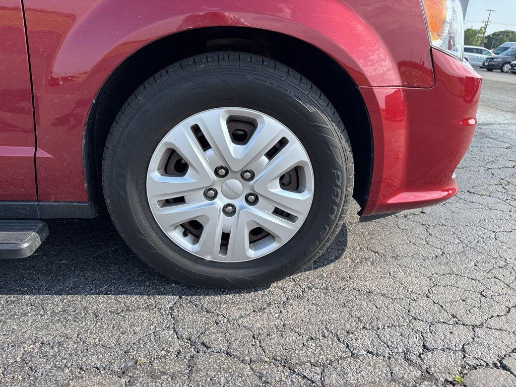 used 2015 Dodge Grand Caravan car, priced at $11,000
