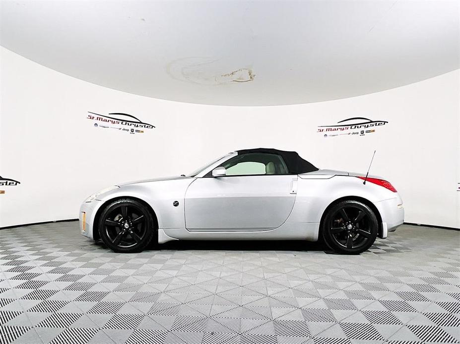 used 2006 Nissan 350Z car, priced at $13,000