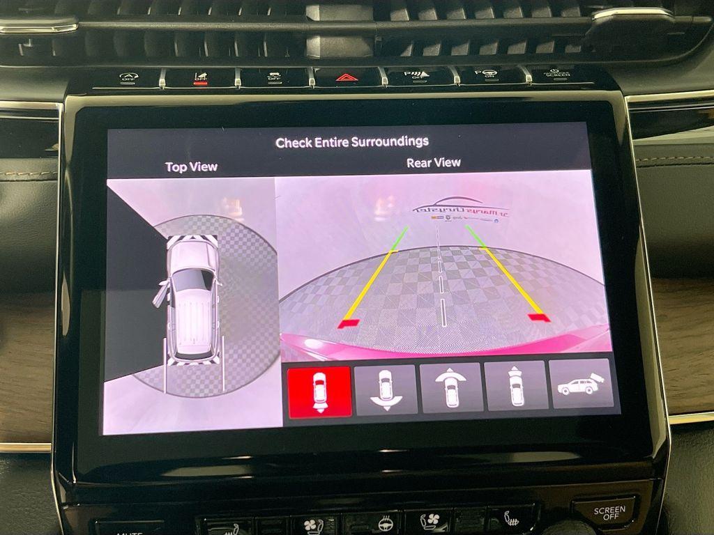 new 2025 Jeep Grand Cherokee car, priced at $58,890