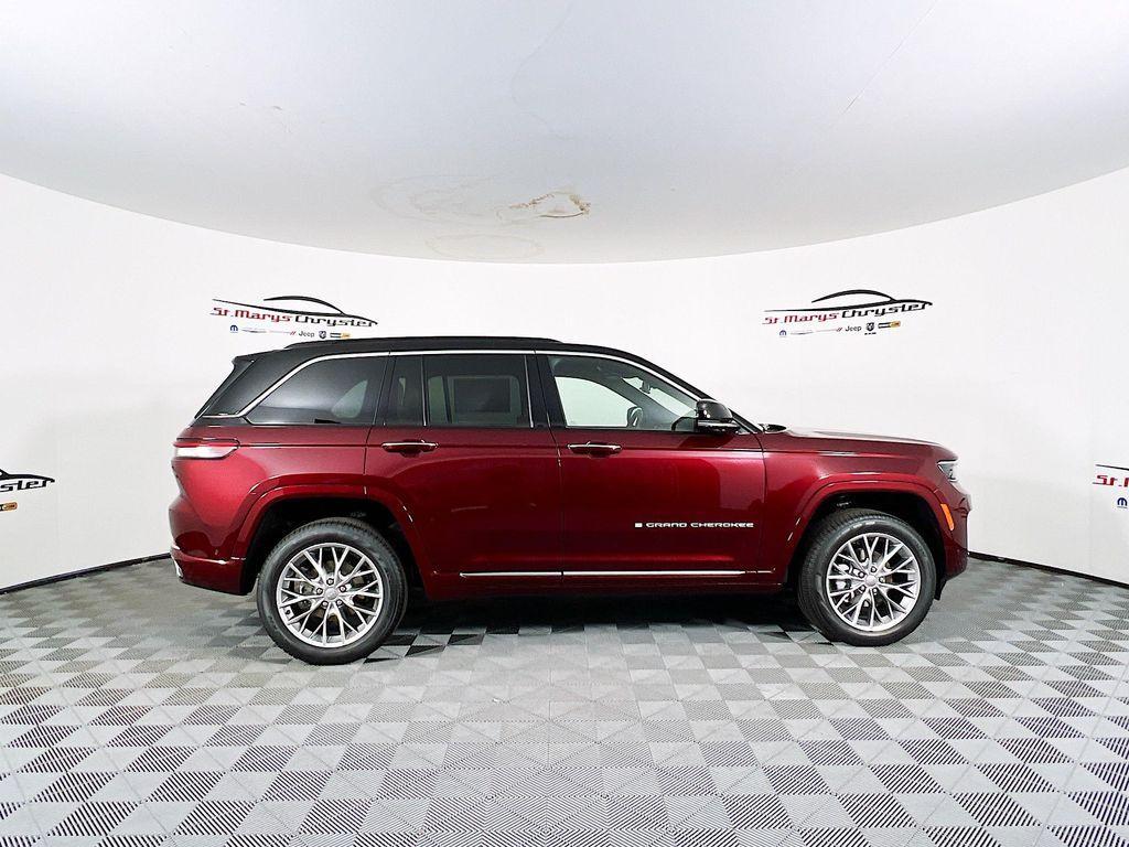 new 2025 Jeep Grand Cherokee car, priced at $58,890