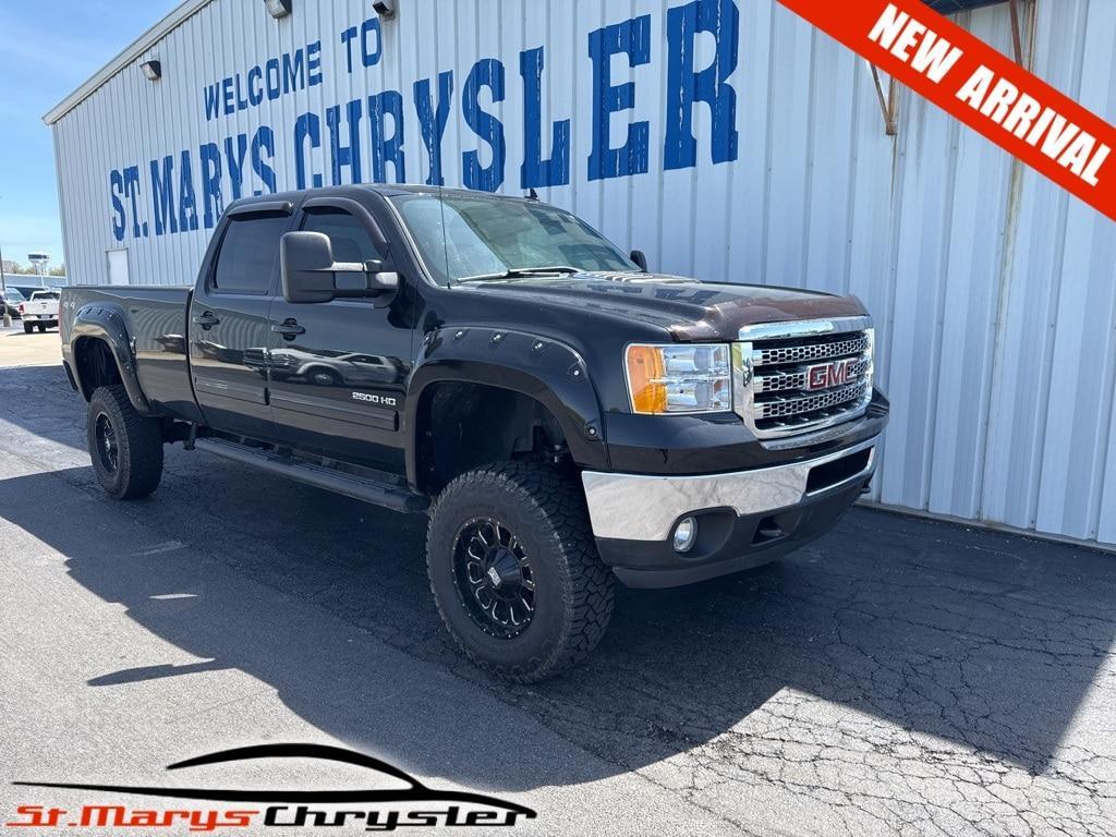 used 2014 GMC Sierra 2500 car, priced at $35,000
