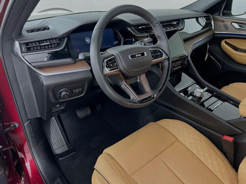 new 2025 Jeep Grand Cherokee car, priced at $63,765