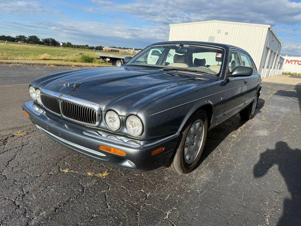 used 1999 Jaguar XJ car, priced at $7,400