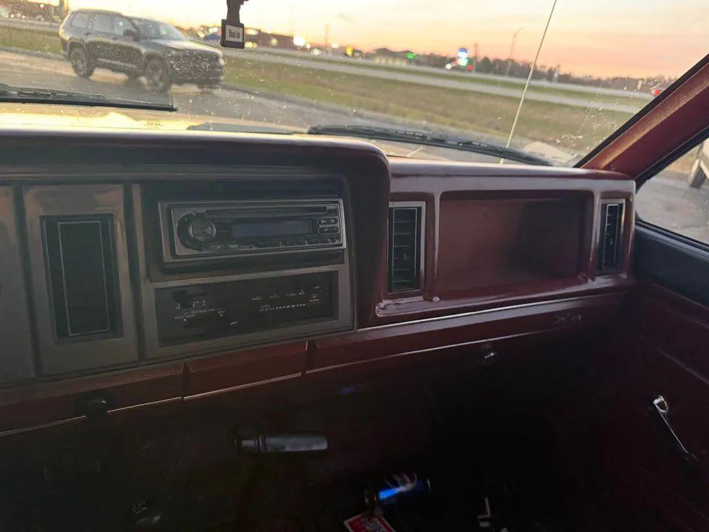 used 1986 Ford Pickup Truck car, priced at $9,000