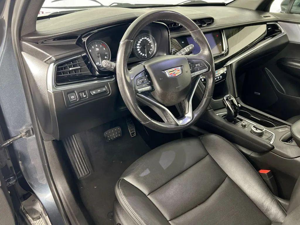 used 2020 Cadillac XT6 car, priced at $27,000