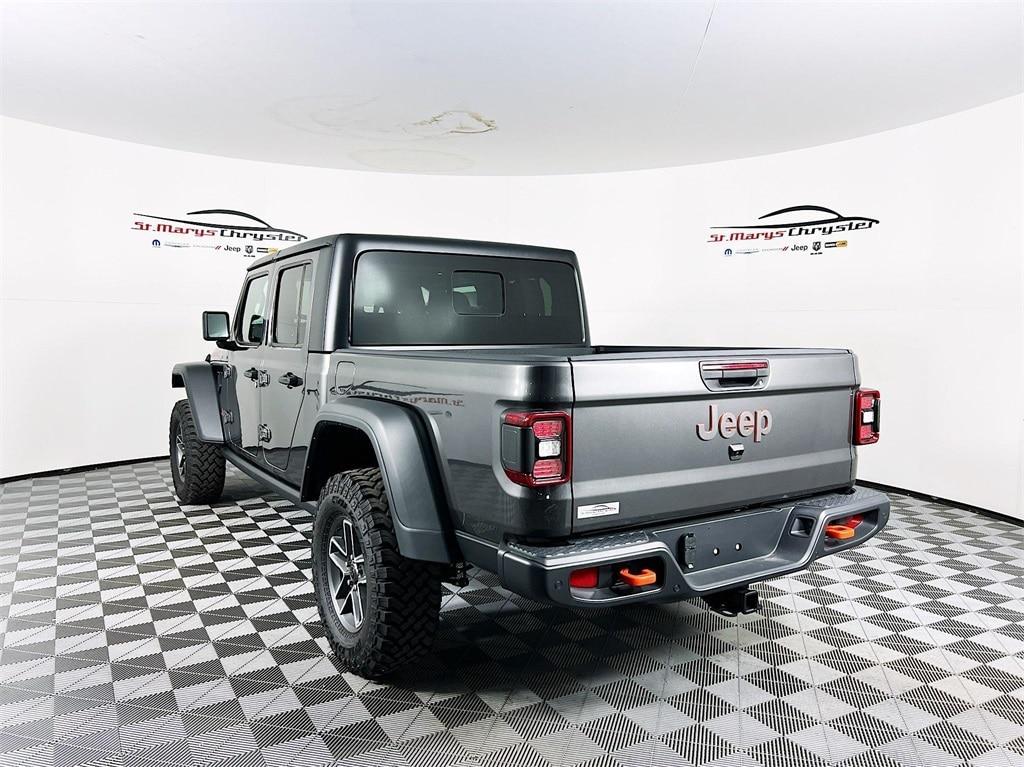 new 2024 Jeep Gladiator car