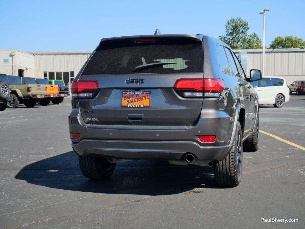 used 2018 Jeep Grand Cherokee car, priced at $21,500