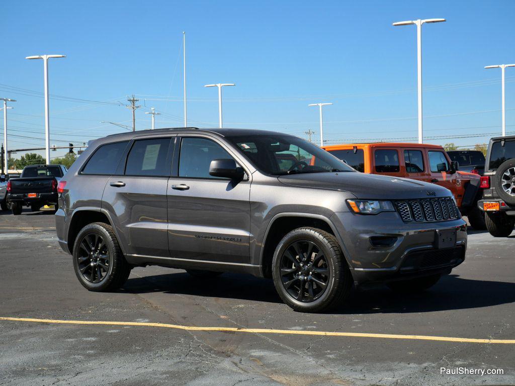 used 2018 Jeep Grand Cherokee car, priced at $21,500