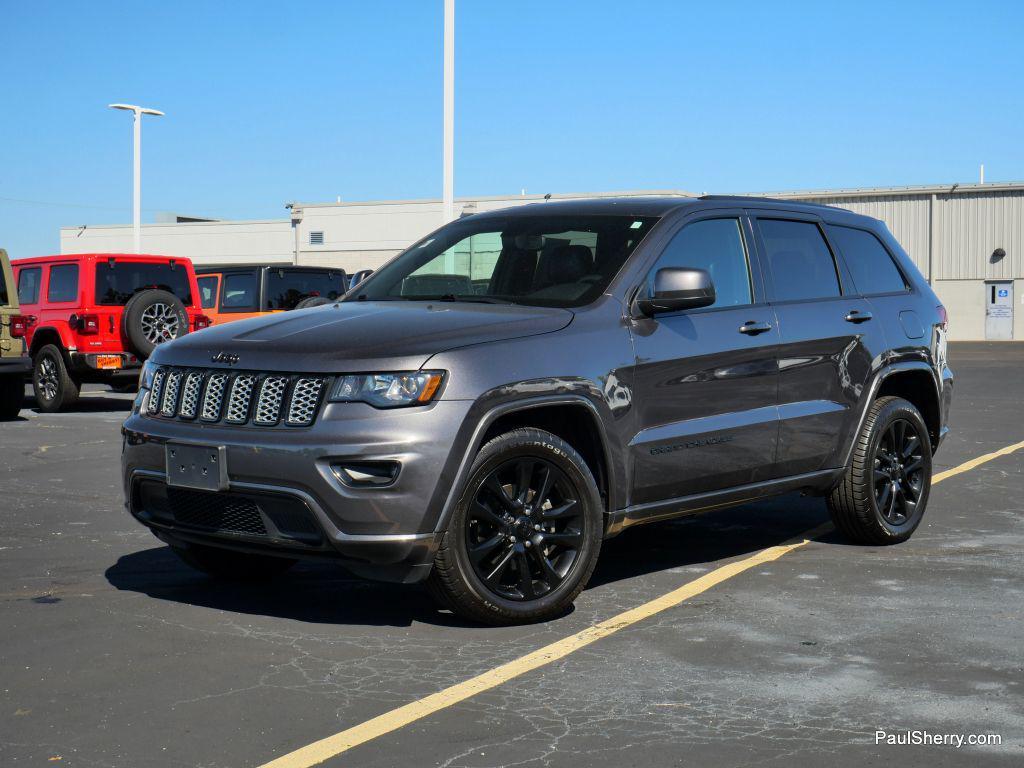 used 2018 Jeep Grand Cherokee car, priced at $21,500