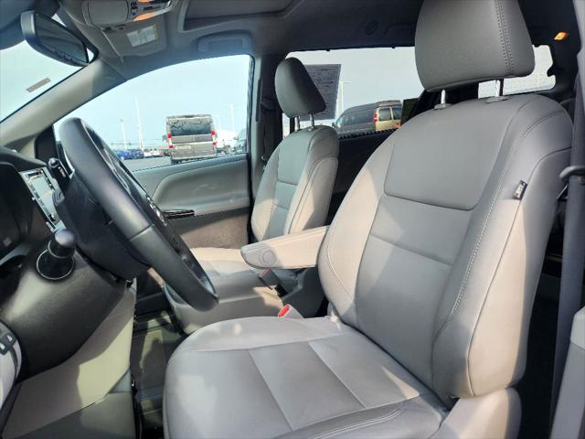 used 2020 Toyota Sienna car, priced at $59,995