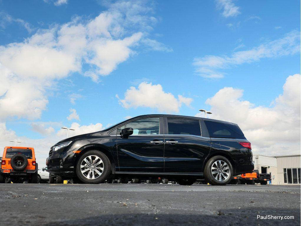 used 2024 Honda Odyssey car, priced at $37,179